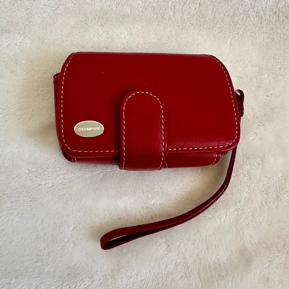 Olympus Red Leather Digital Camera Case Wrist Strap Magnetic Close SD Card Slots